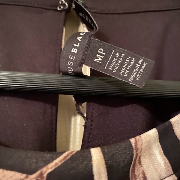 White House Black Market Print Top - Petite size M - Picture 5 of 5